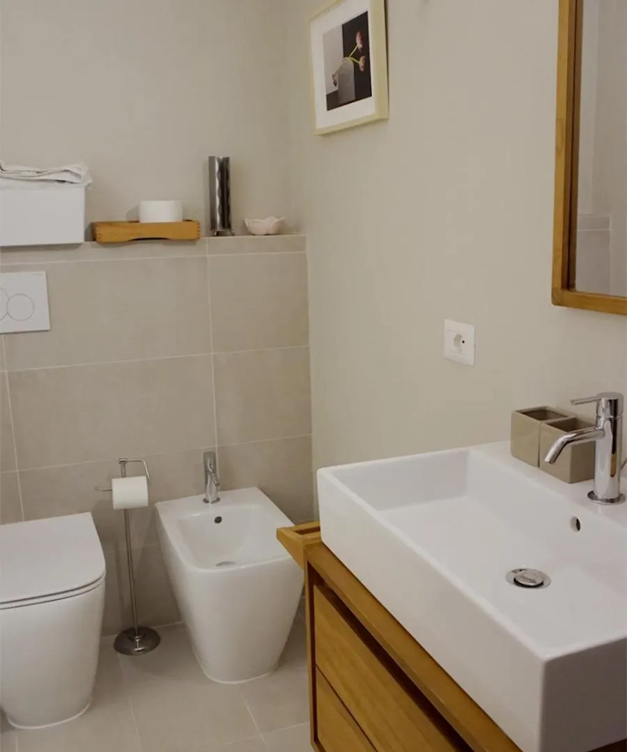Studio Apartment Navigli Darsena Milan
